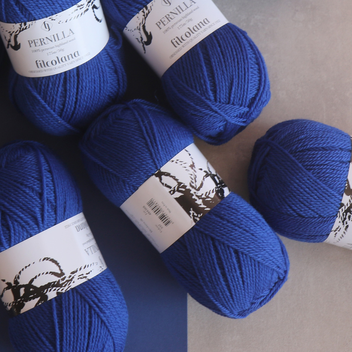 Pernilla - Bright Cobalt (377)