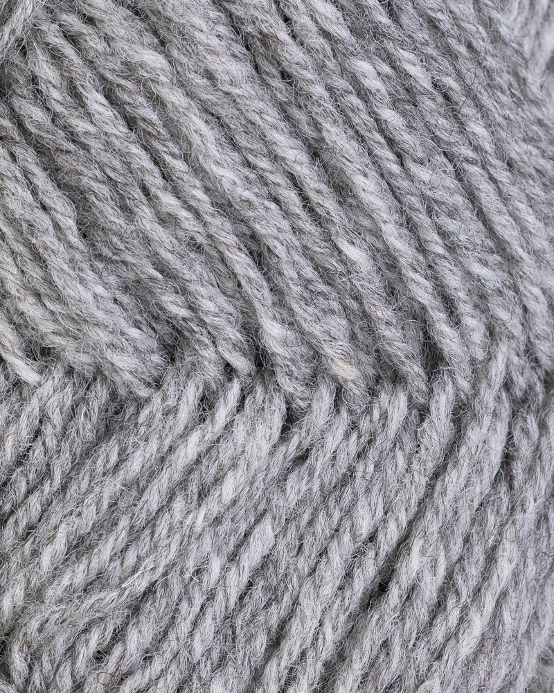 3-tråds strikkegarn - 104 (Grå melert)