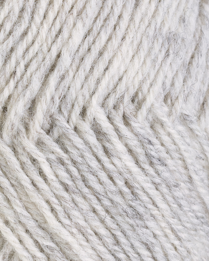 3-tråds strikkegarn - 103 (Lys Grå melert)