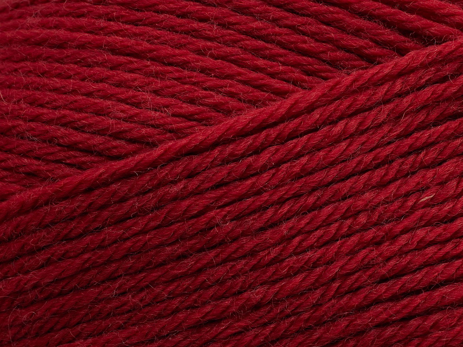 Anina - 225 (Christmas Red)